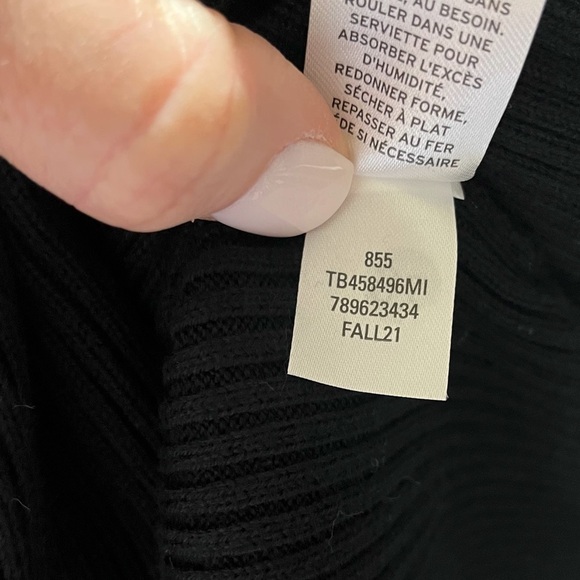 Treasure & Bond Dress V Neck Midi Sweater Ribbed Dress Black Size Large - Picture 8 of 9